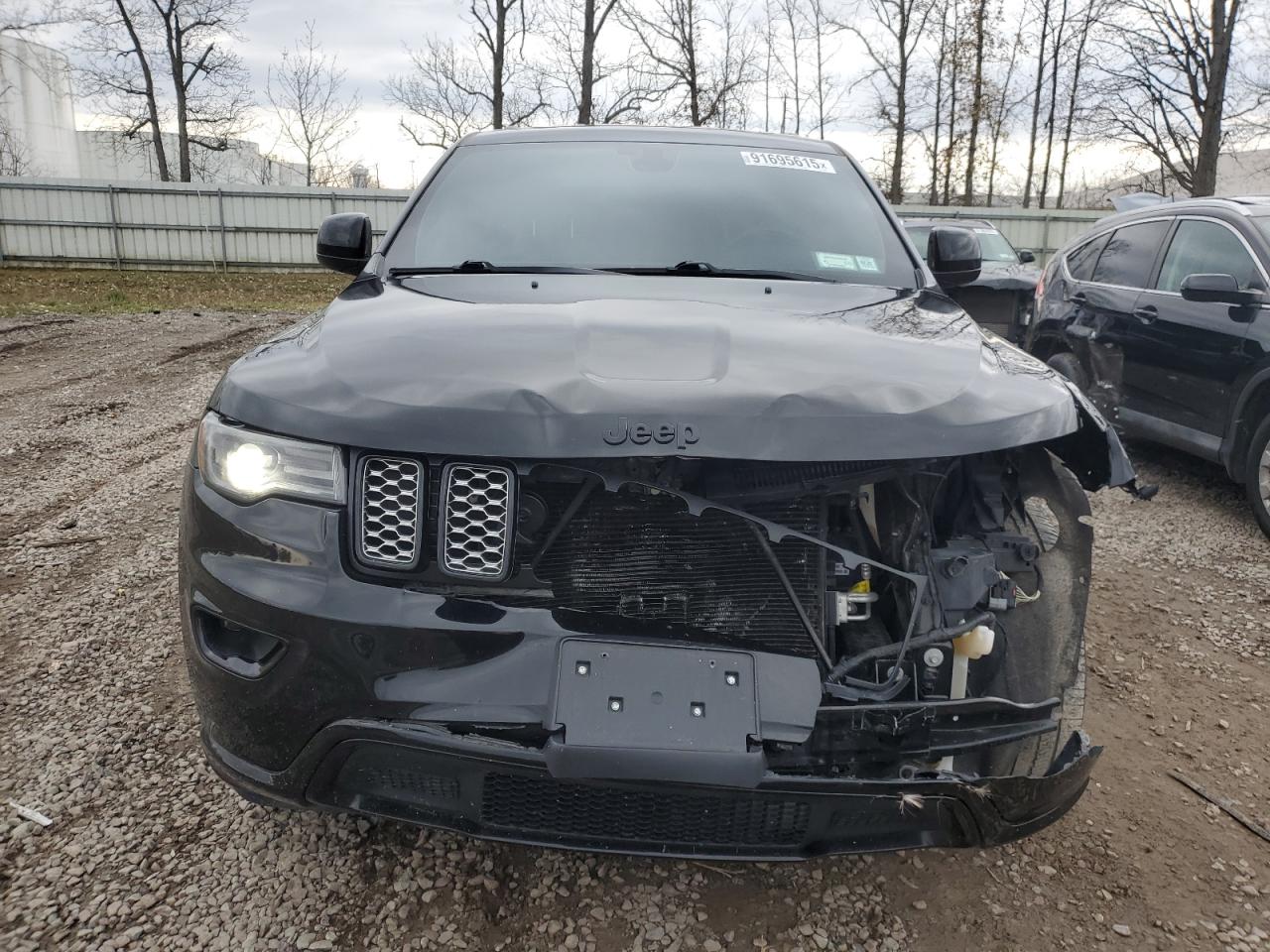 JEEP GRAND CHEROKEE LAREDO E