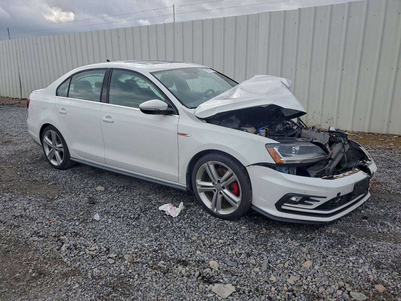 VOLKSWAGEN JETTA GLI