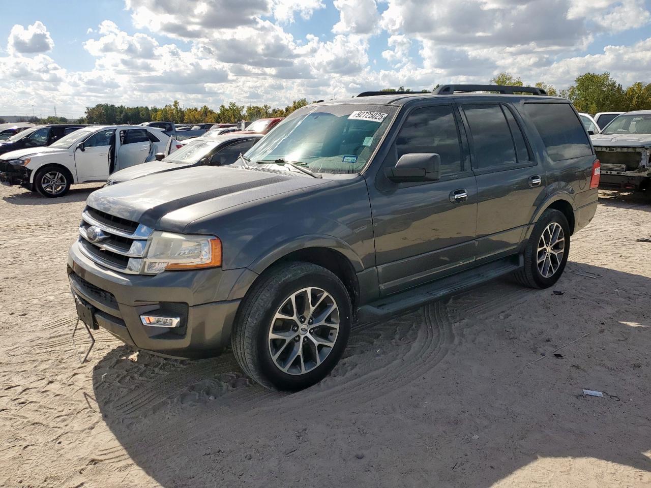 FORD EXPEDITION XLT