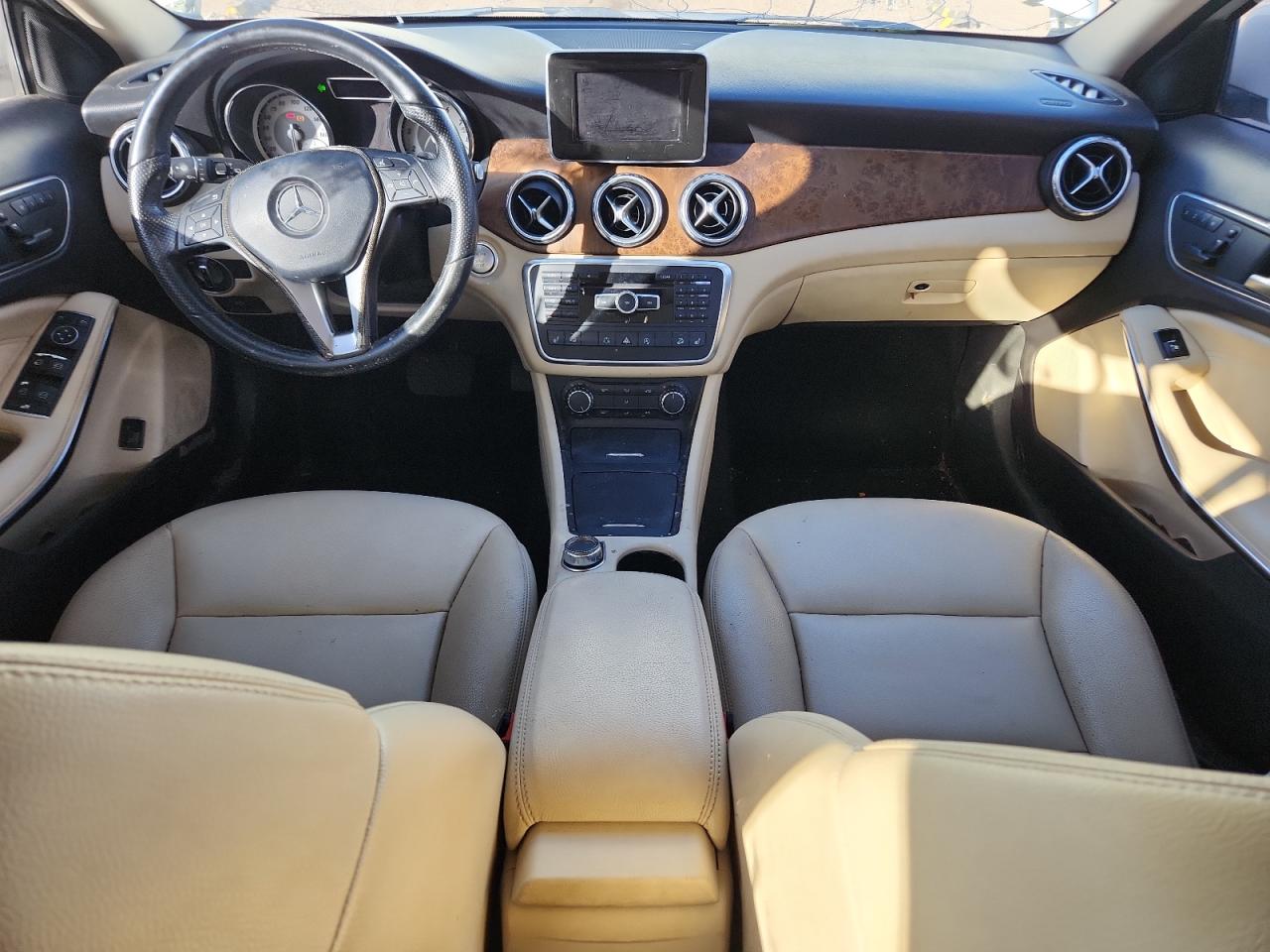 MERCEDES-BENZ GLA-CLASS 250 4MATIC