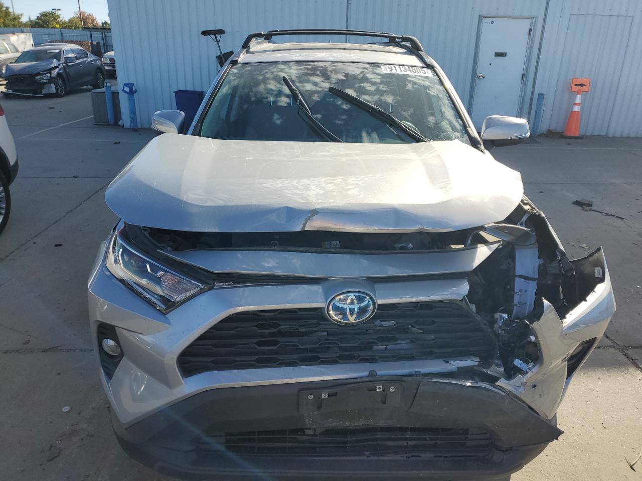 TOYOTA RAV4 XLE PREMIUM