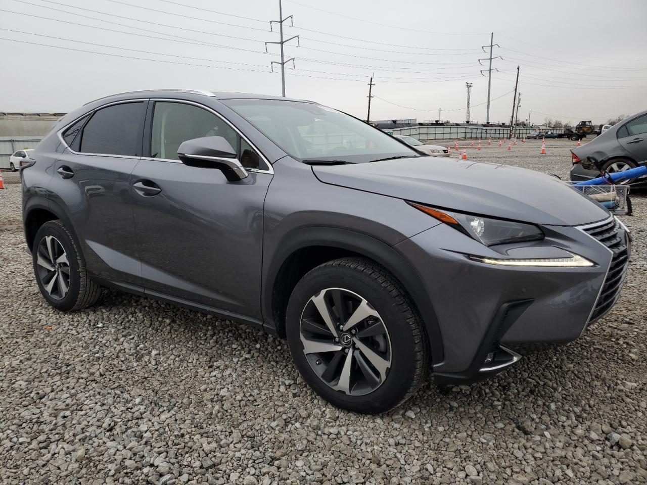 LEXUS NX 300 BASE