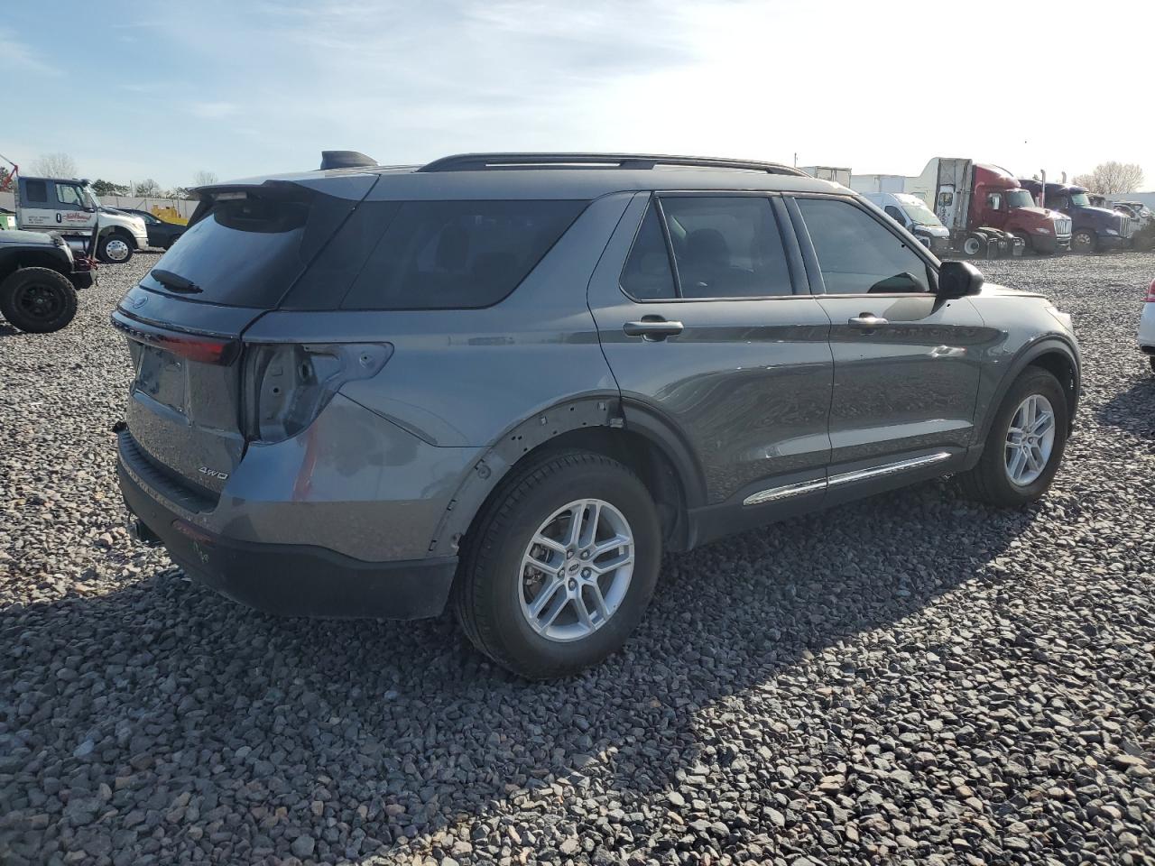 FORD EXPLORER ACTIVE