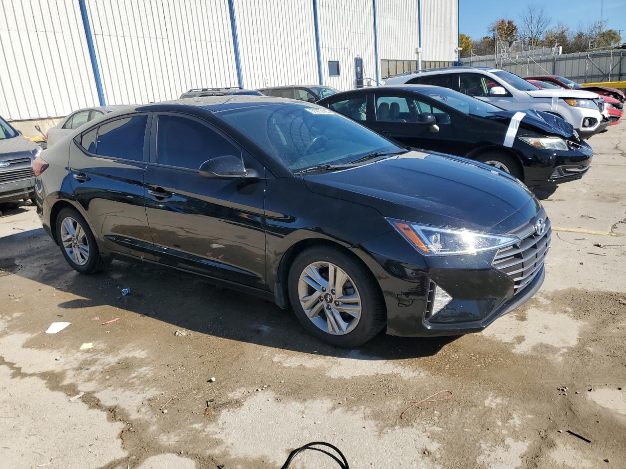 HYUNDAI ELANTRA SEL