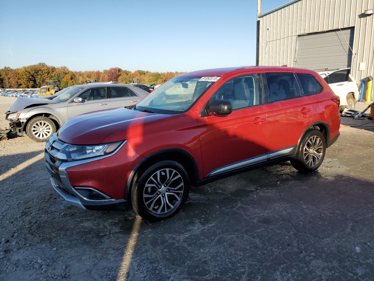 MITSUBISHI OUTLANDER SE