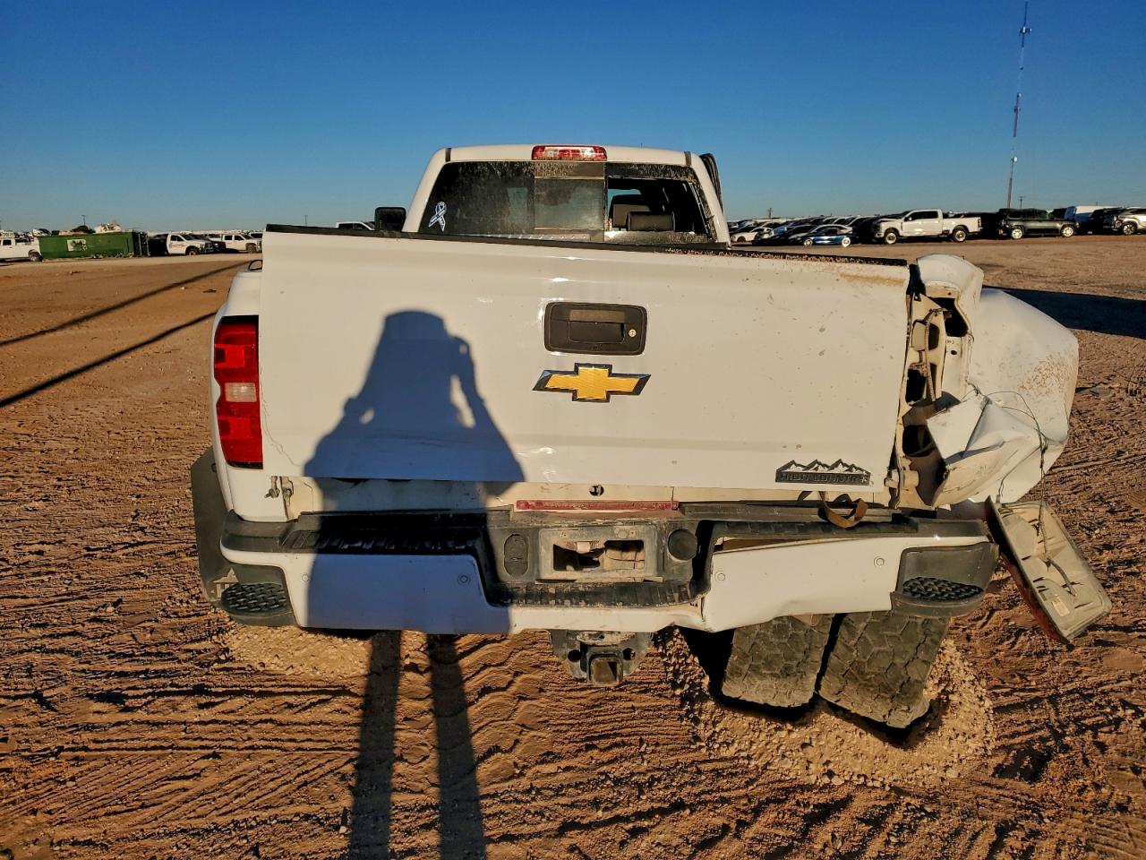 CHEVROLET SILVERADO K3500 HIGH COUNTRY