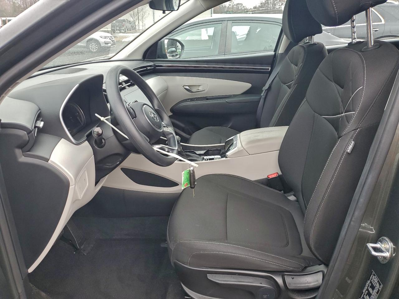 HYUNDAI TUCSON SE
