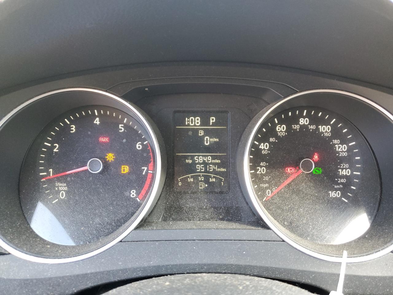 VOLKSWAGEN JETTA BASE