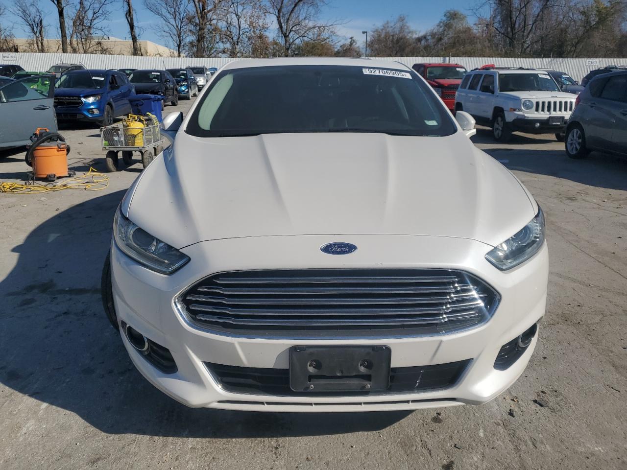 FORD FUSION TITANIUM