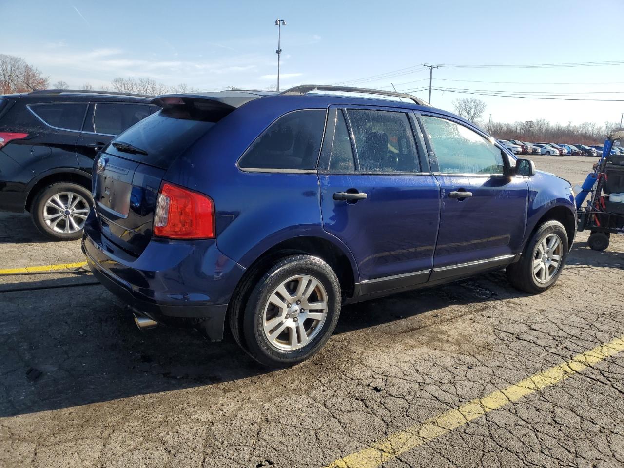 FORD EDGE SE