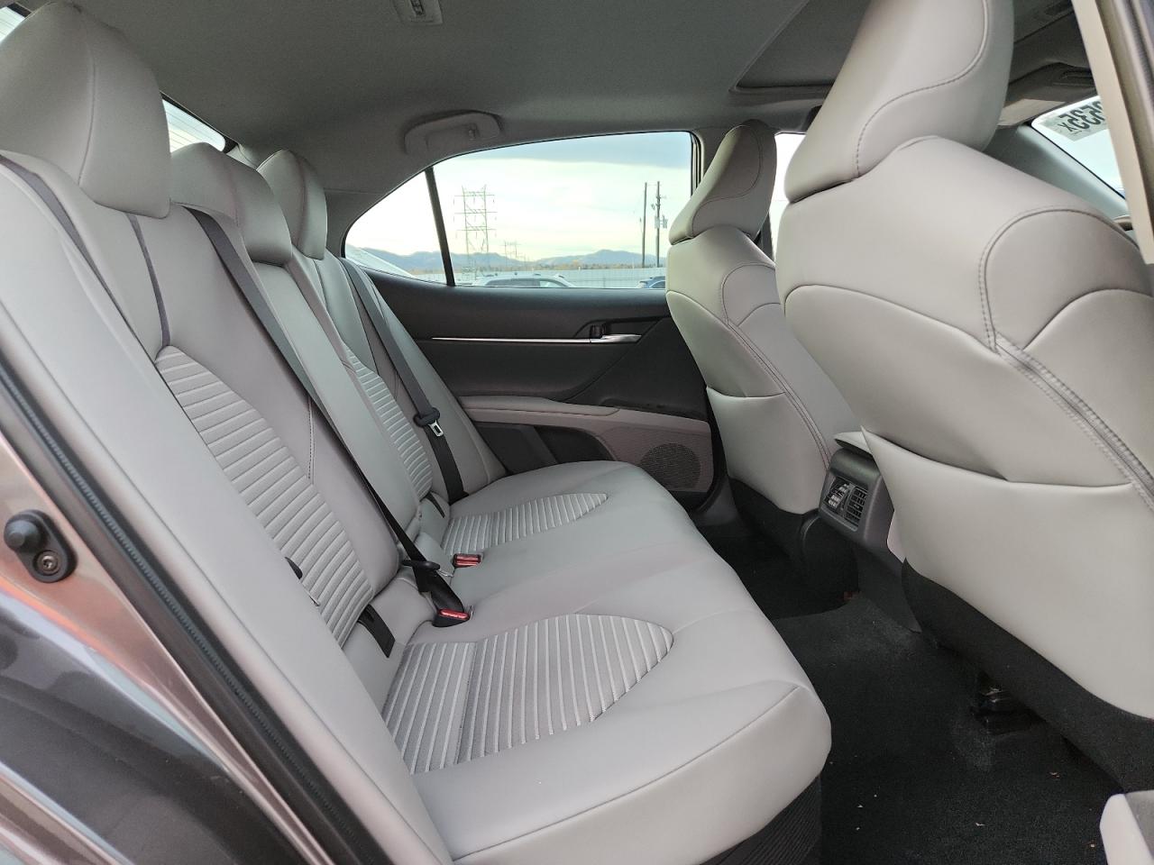 TOYOTA CAMRY SE NIGHT SHADE