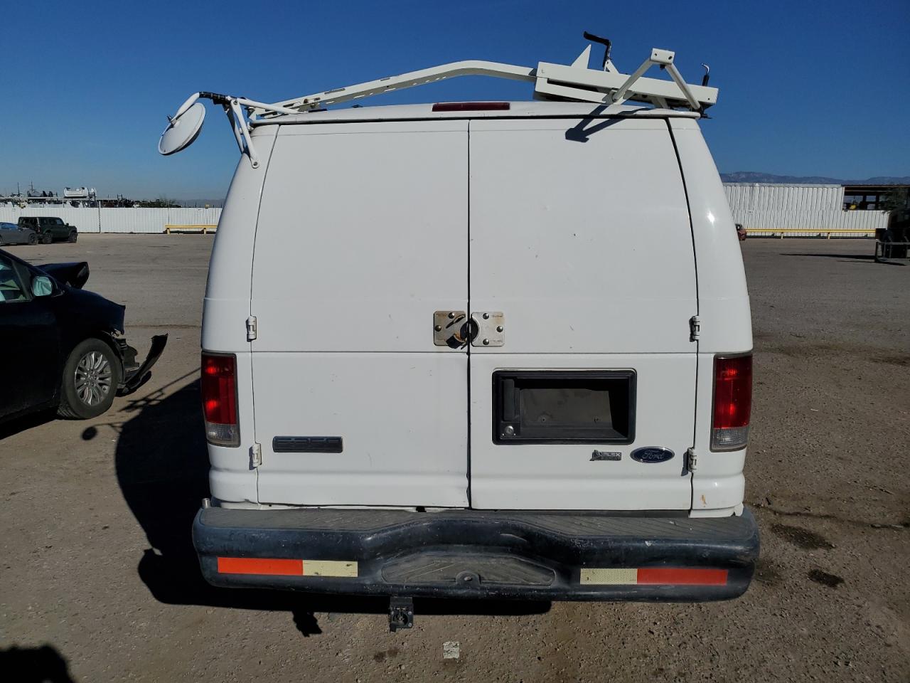 Lot #3287823103 2009 FORD E350