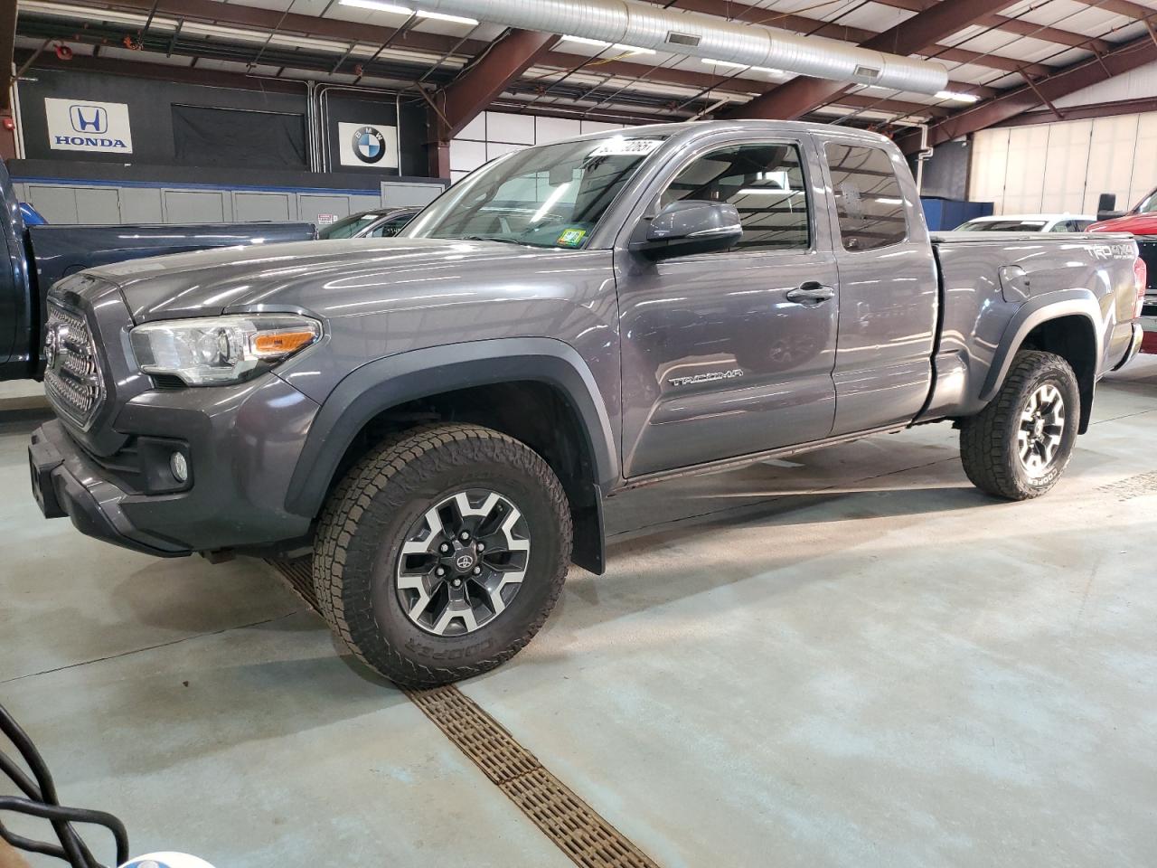 TOYOTA TACOMA ACCESS CAB