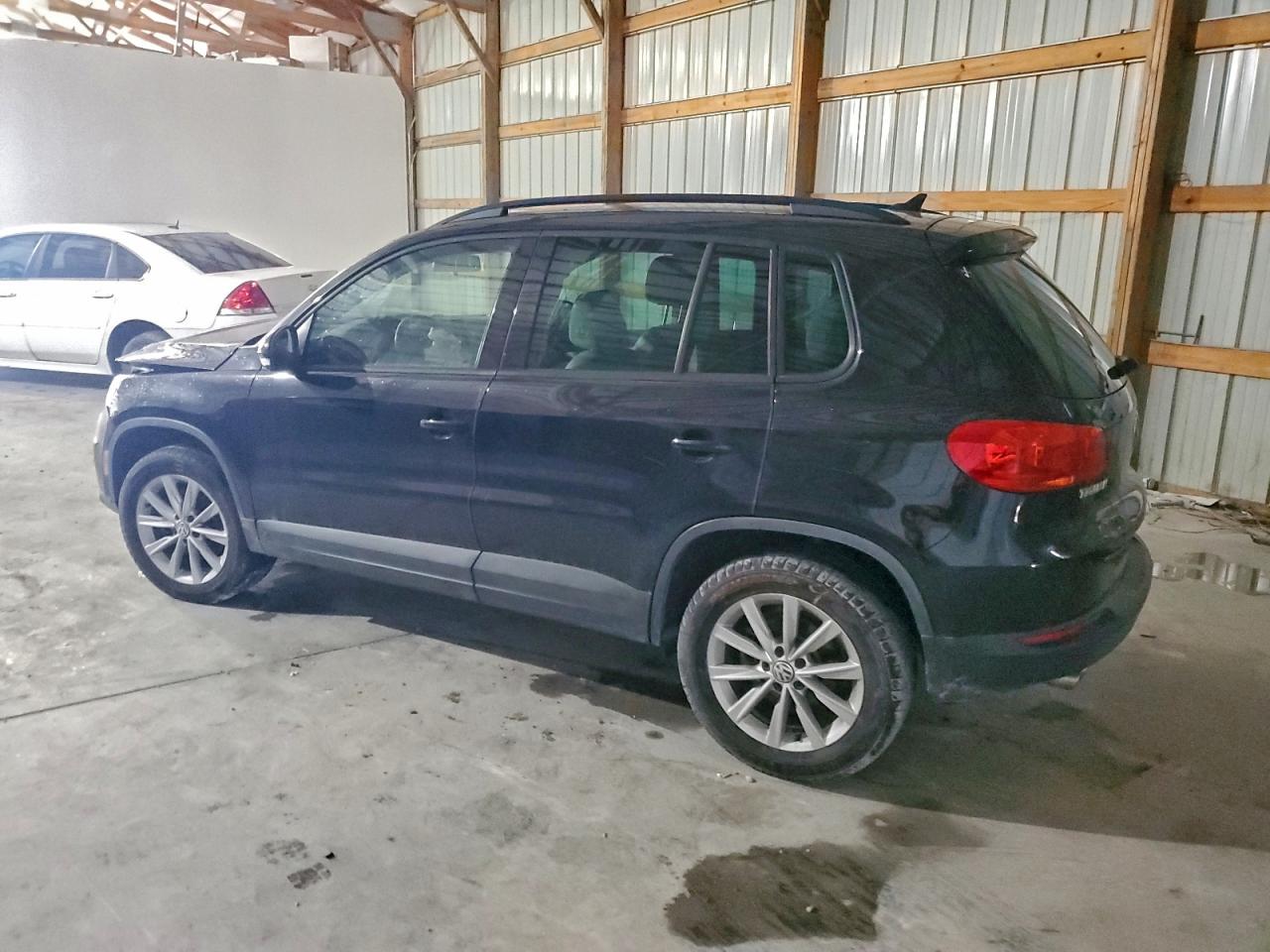 VOLKSWAGEN TIGUAN S
