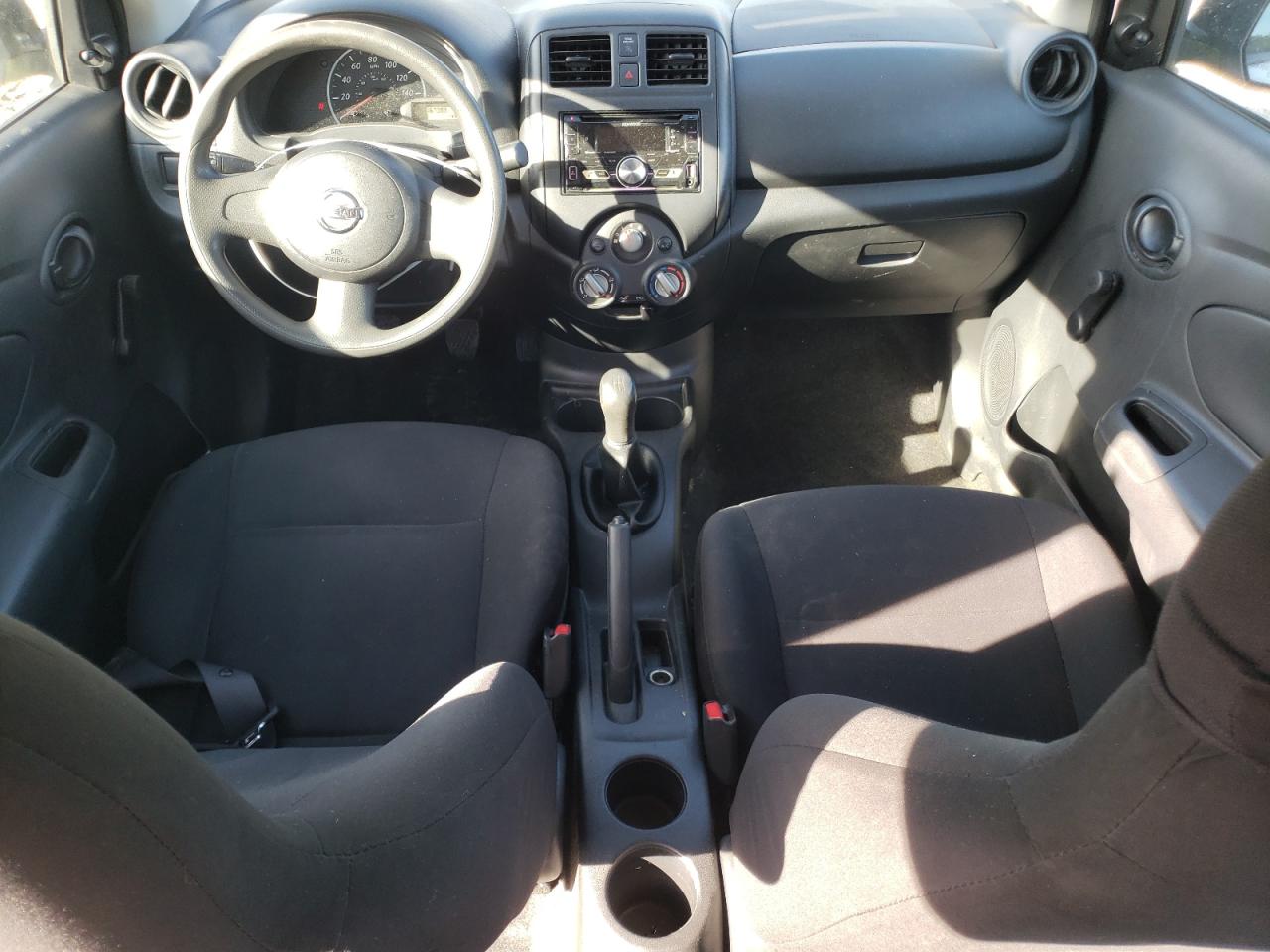 NISSAN VERSA S