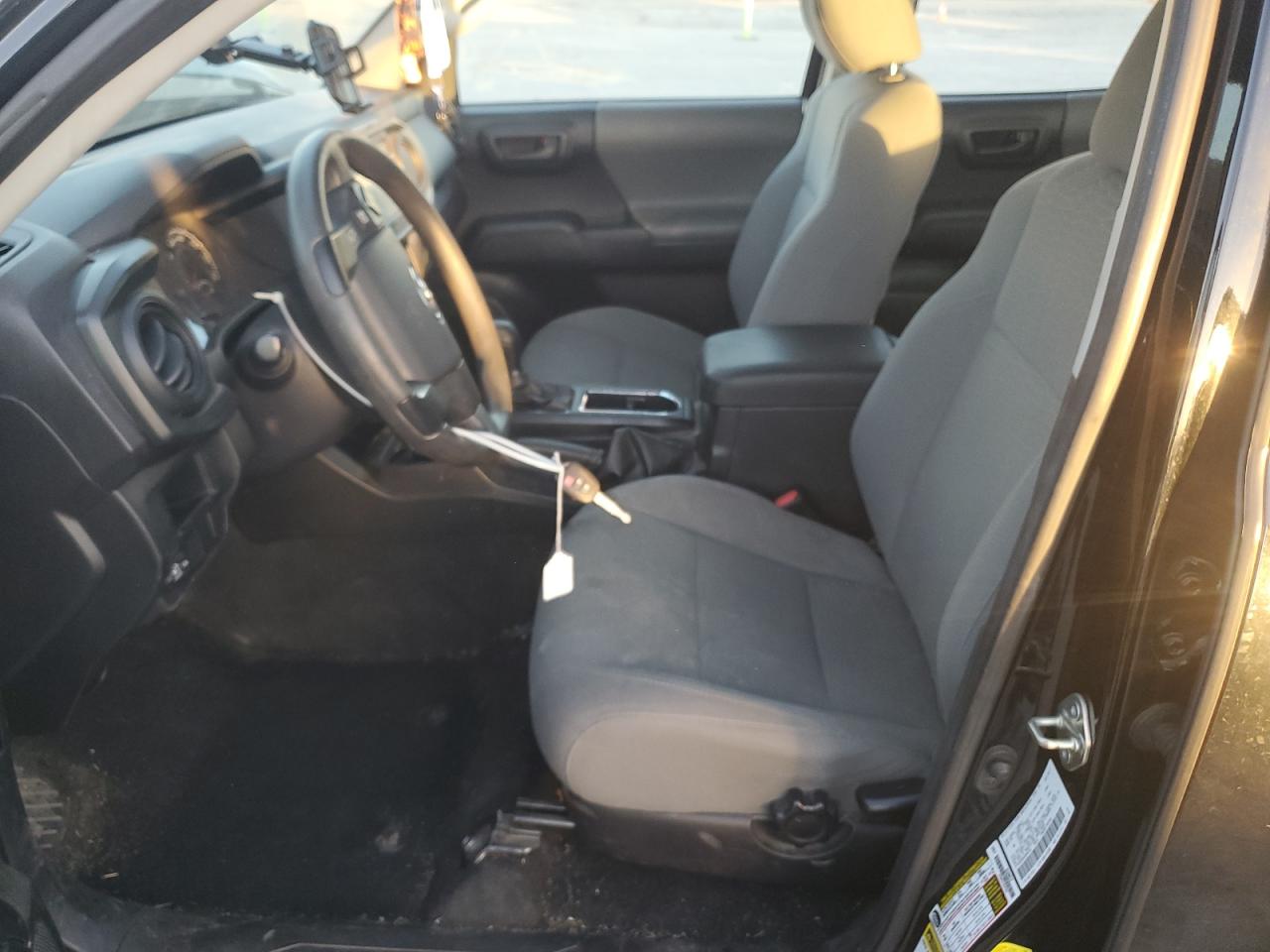 TOYOTA TACOMA DOUBLE CAB