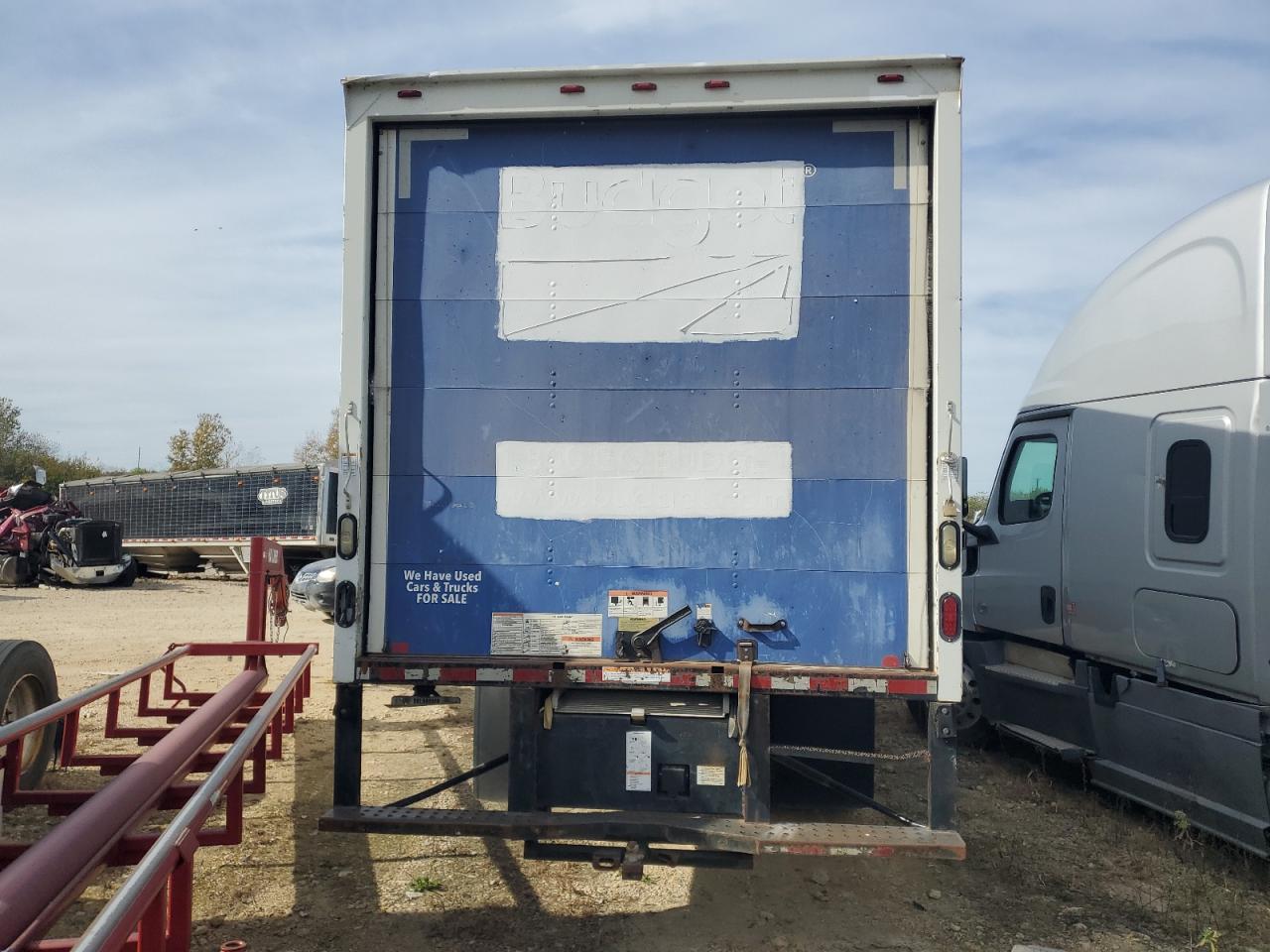 Lot #3280257685 2016 FREIGHTLINER M2