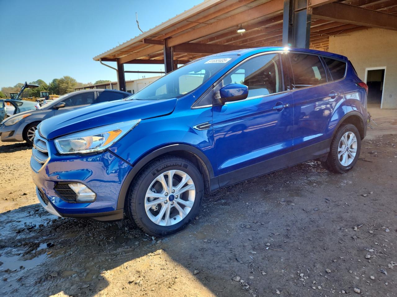 FORD ESCAPE SE