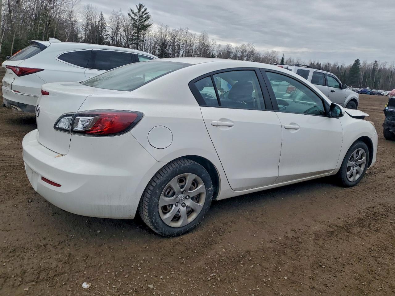MAZDA 3 I