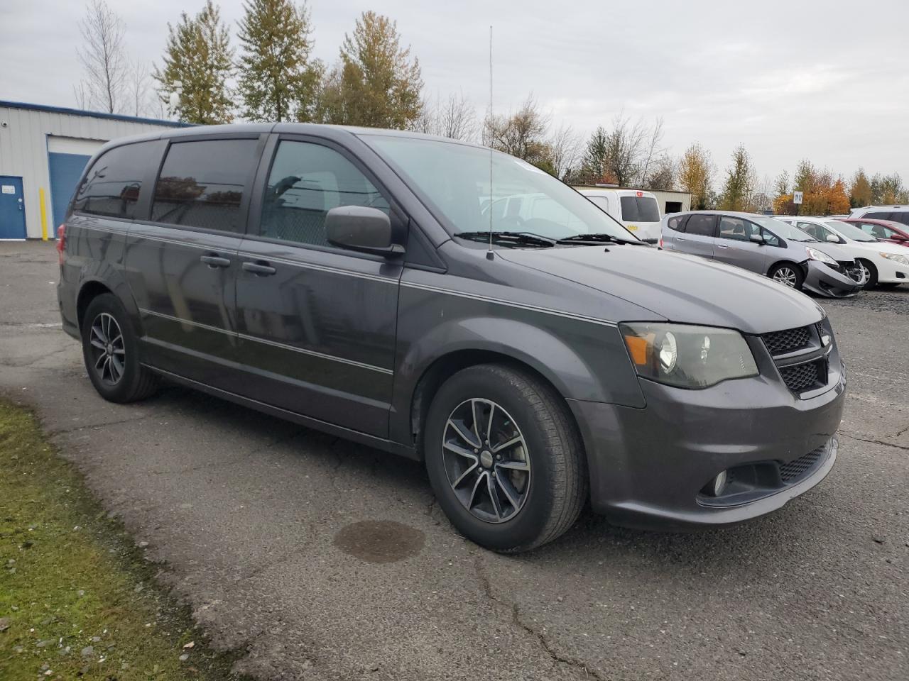 DODGE GRAND CARAVAN SE