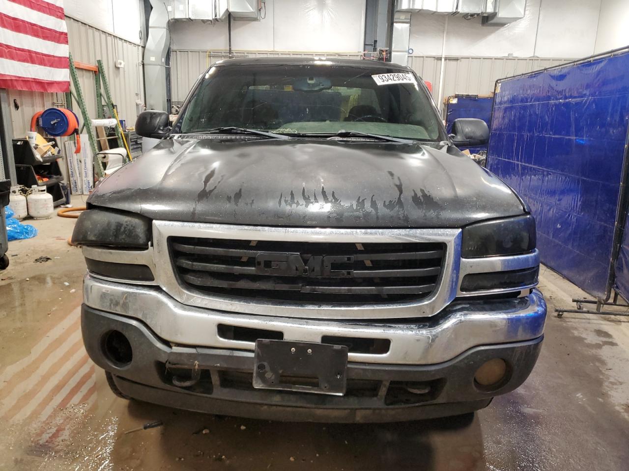 Lot #3308330029 2005 GMC NEW SIERRA