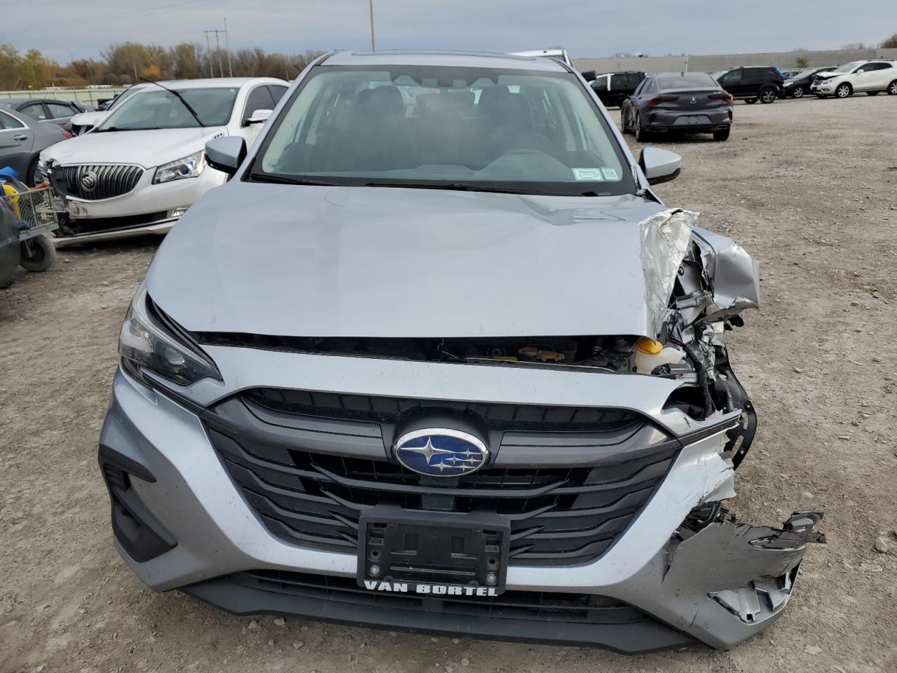 SUBARU LEGACY LIMITED