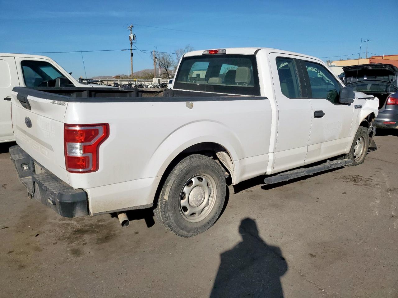 FORD F-150 SUPER CAB