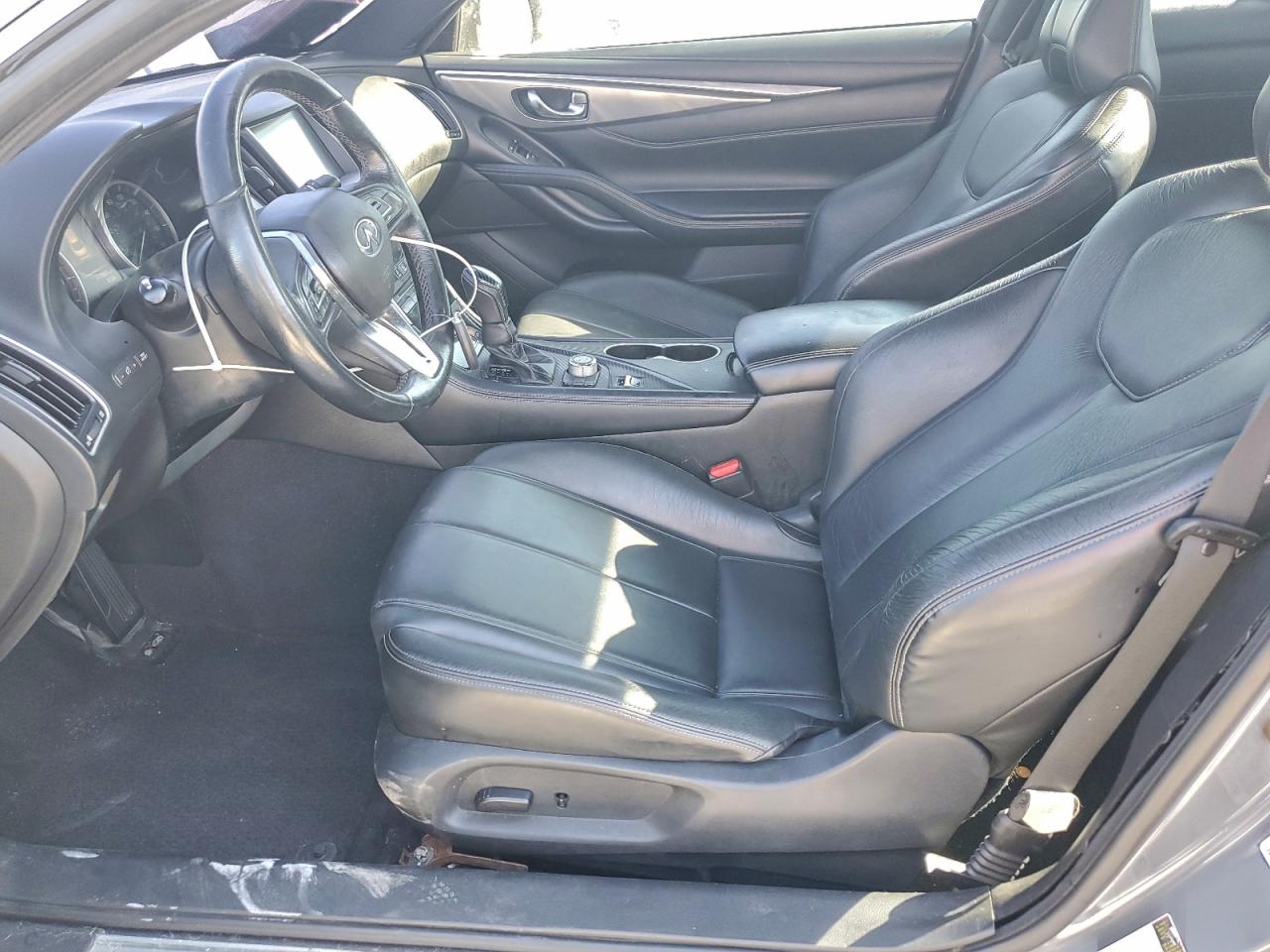 INFINITI Q60 PREMIUM