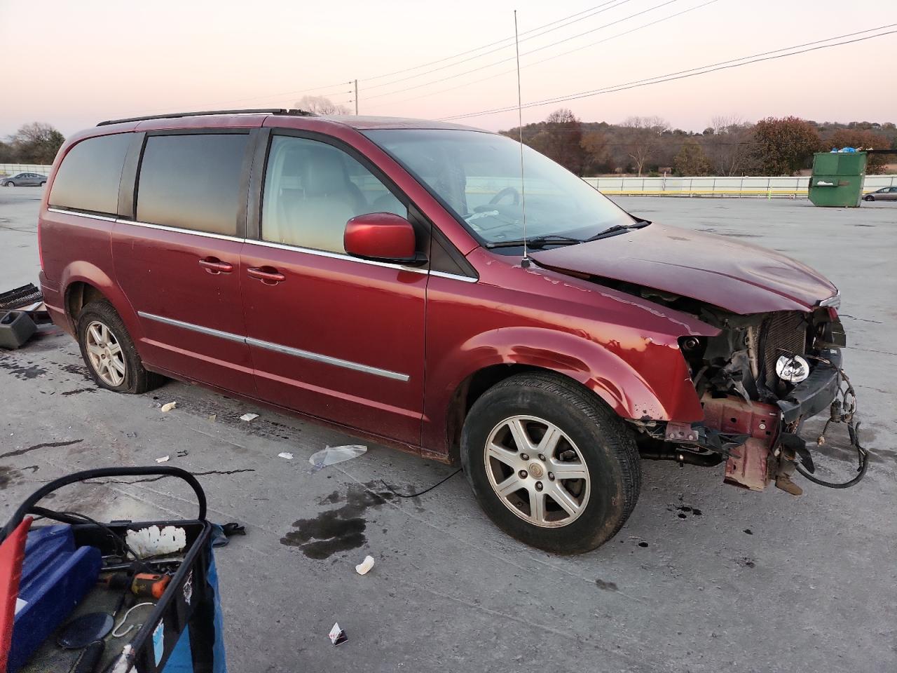 CHRYSLER TOWN & COUNTRY TOURING