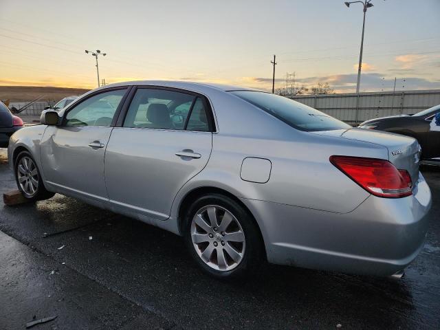 2005 TOYOTA AVALON XL #3294855768