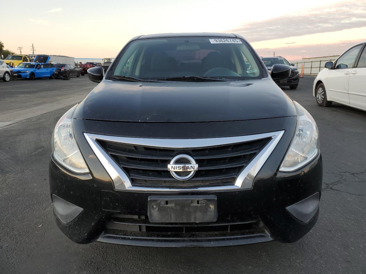 NISSAN VERSA S