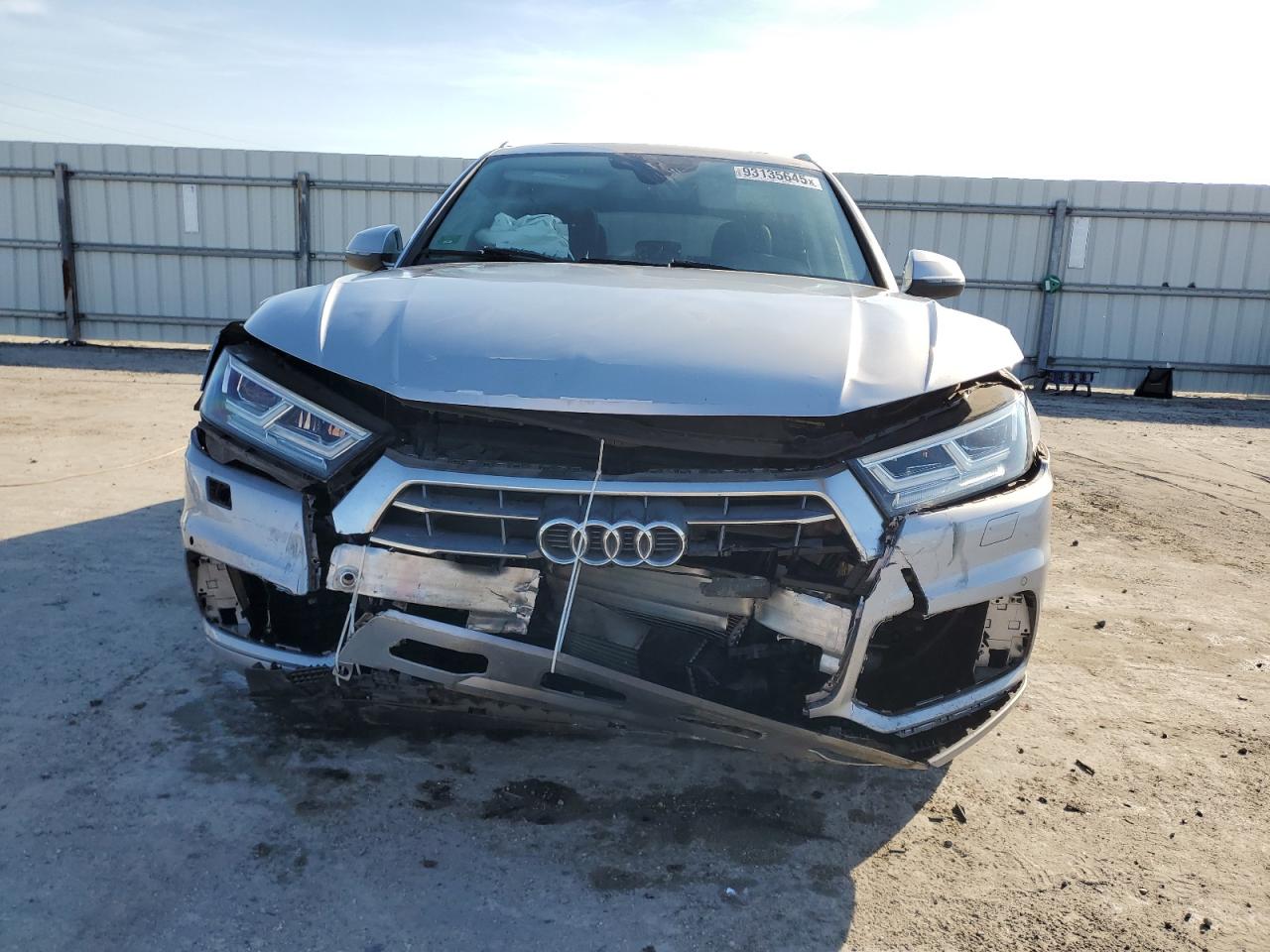 AUDI Q5 PREMIUM PLUS