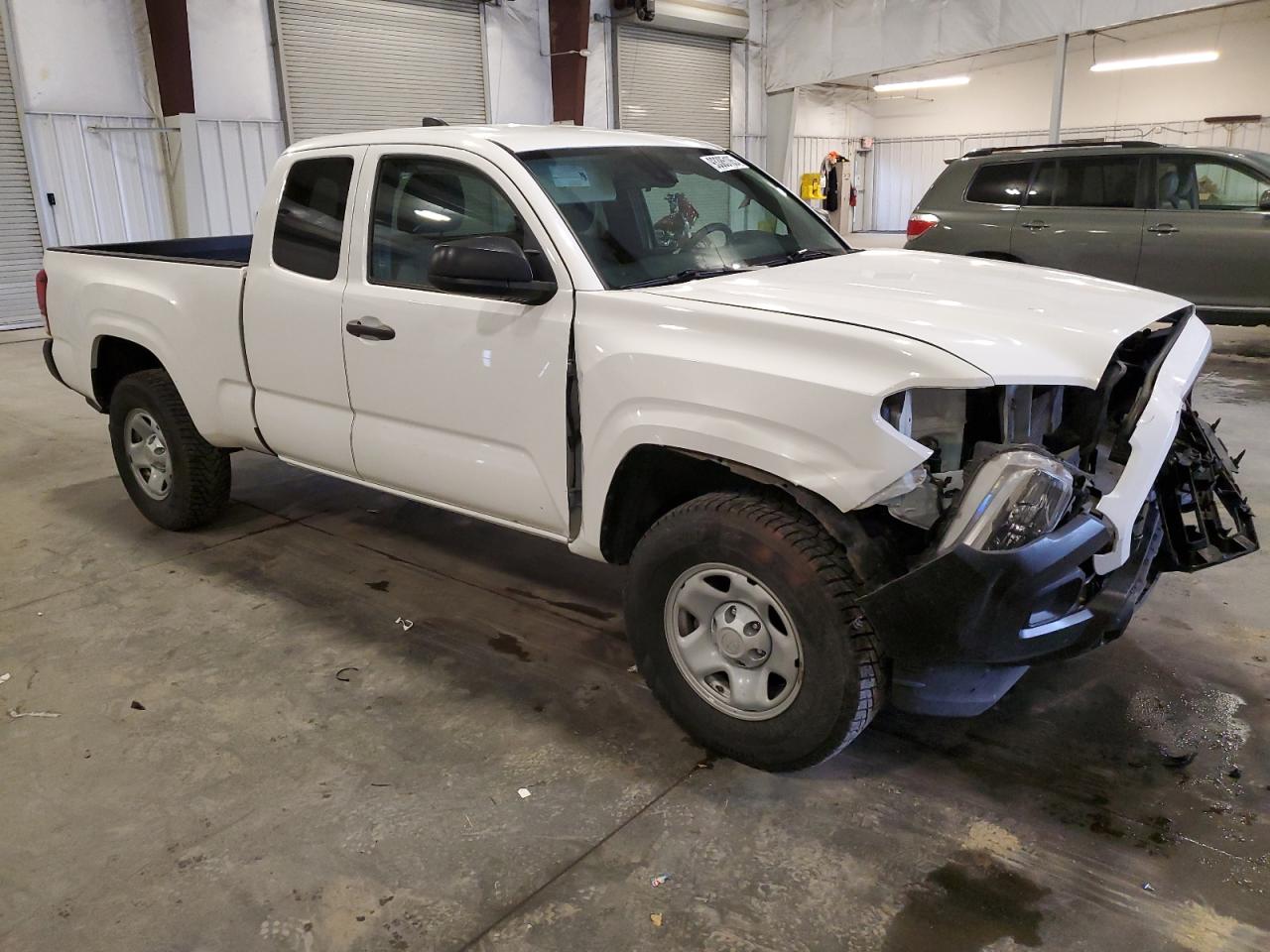 TOYOTA TACOMA ACCESS CAB
