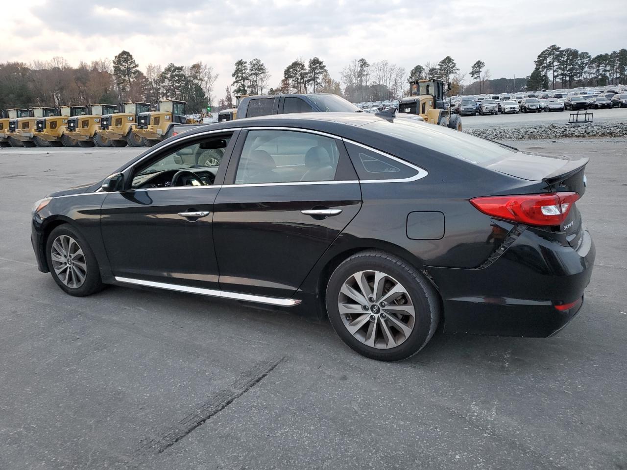 HYUNDAI SONATA SPORT