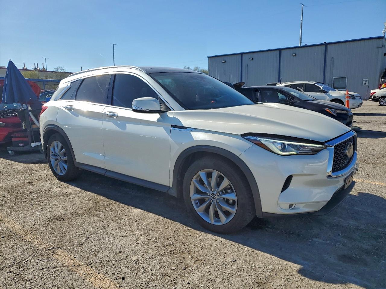 INFINITI QX50 ESSENTIAL