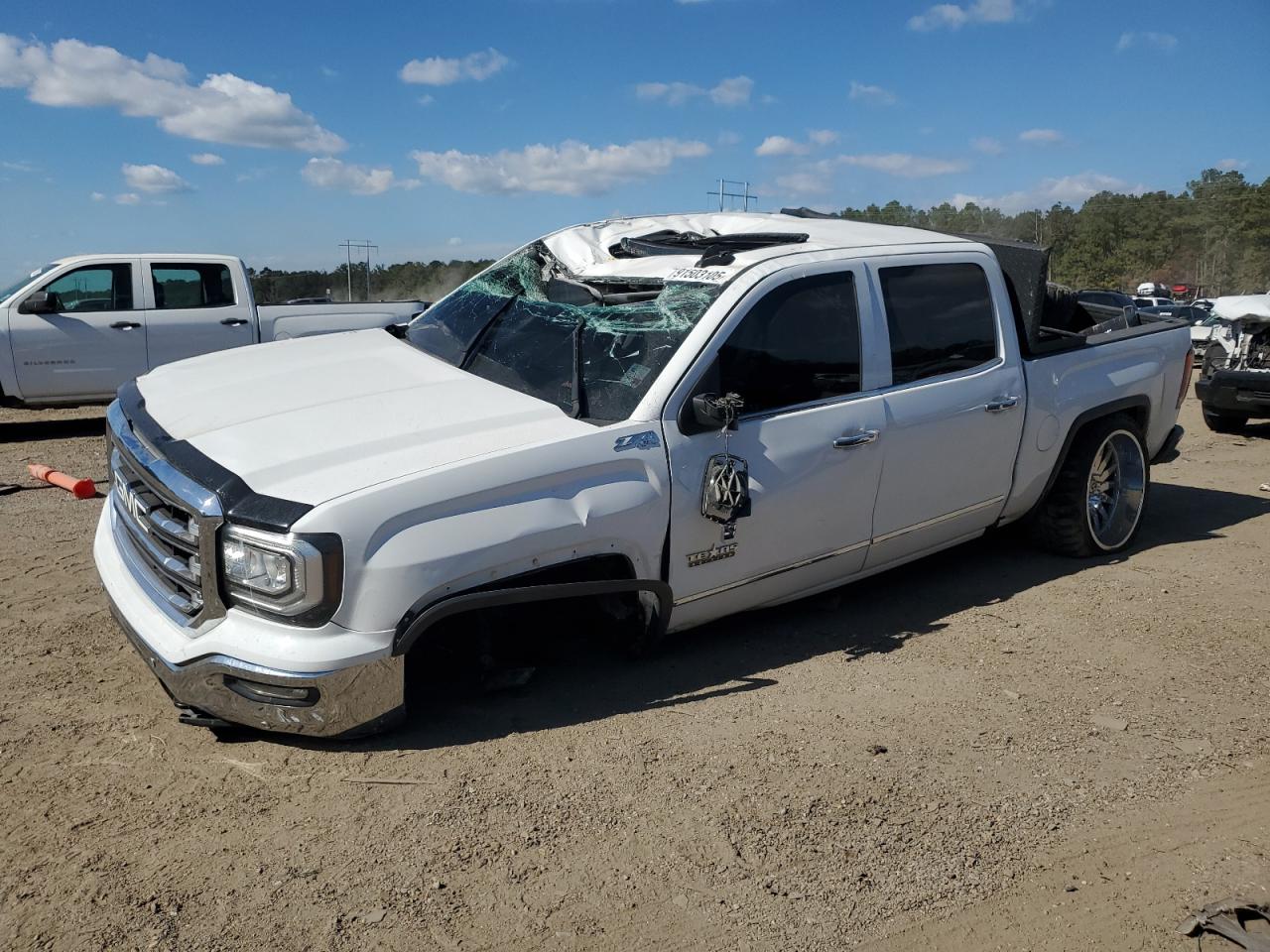 Lot #3316066311 2017 GMC SIERRA K15