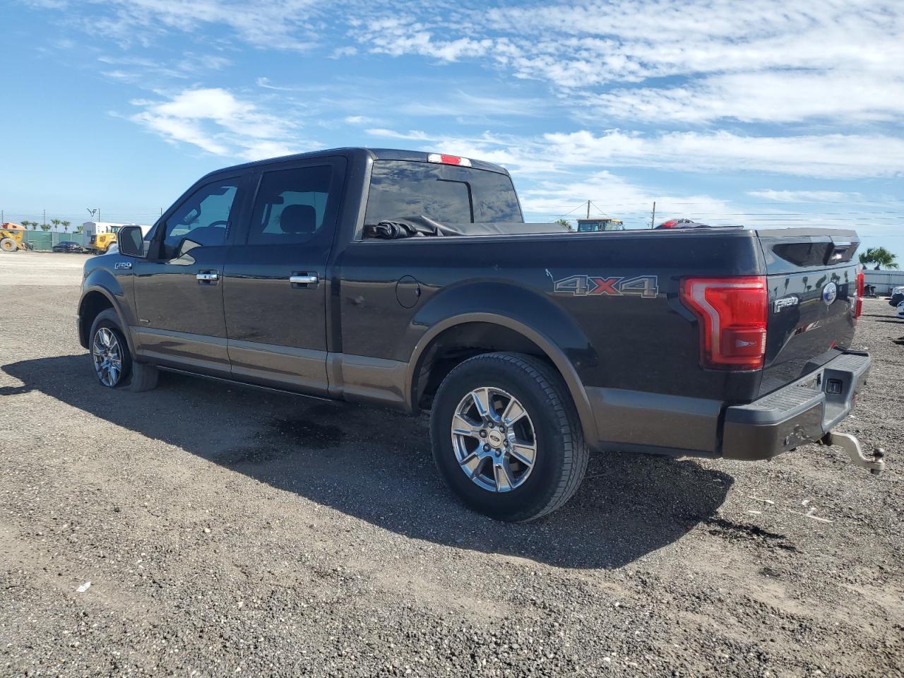 FORD F-150 SUPERCREW