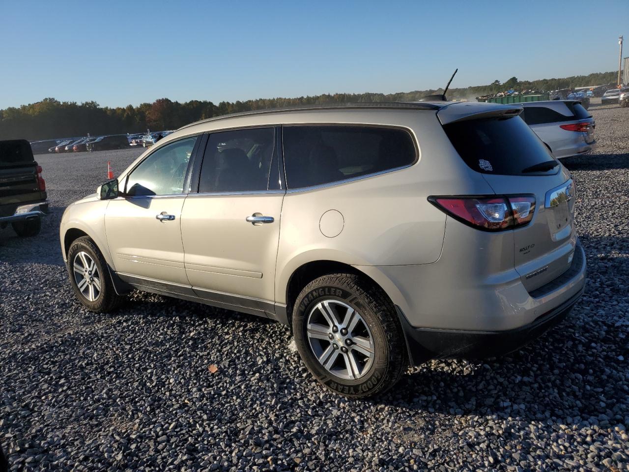 CHEVROLET TRAVERSE LT