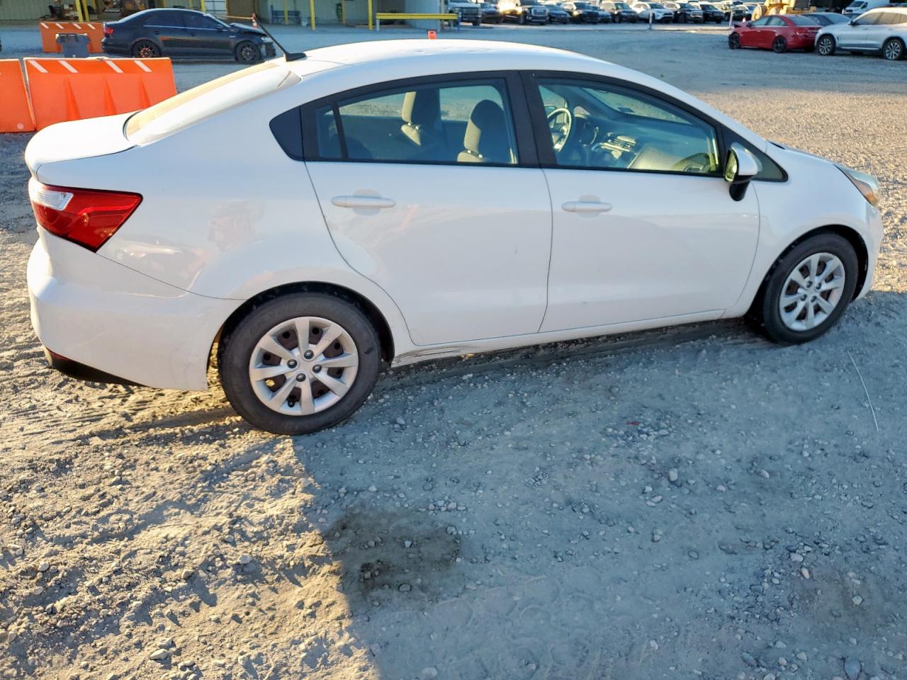KIA RIO LX