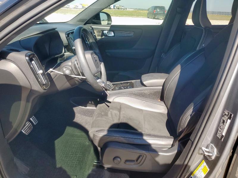 2019 VOLVO XC40 T4 R- - YV4AC2HM7K2106237