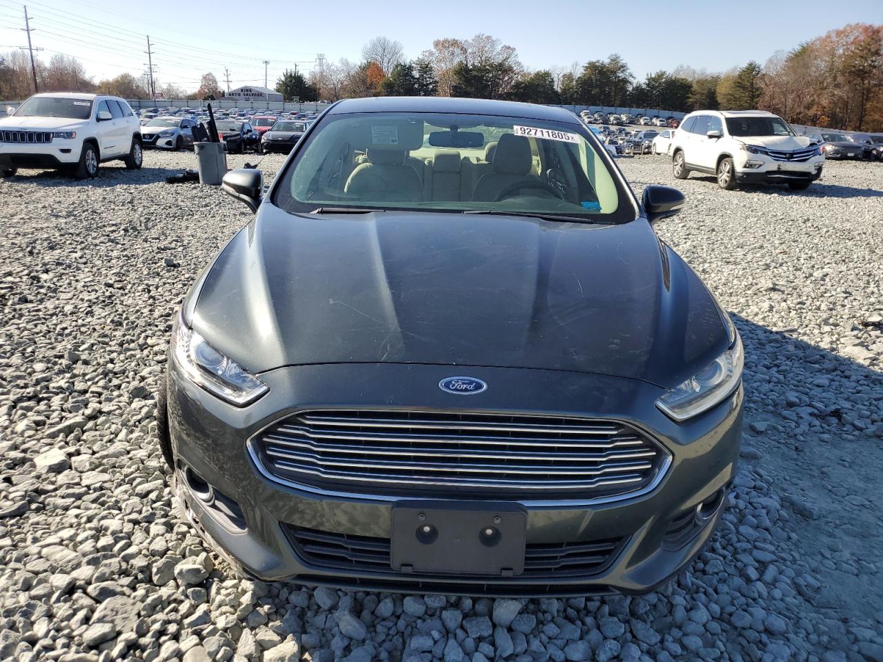 FORD FUSION SE