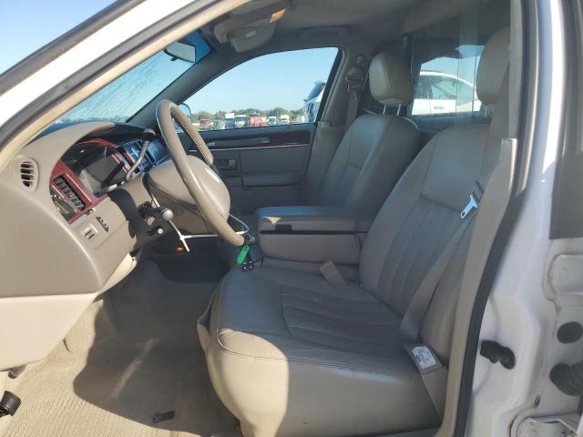2003 LINCOLN TOWN CAR E #3297987077
