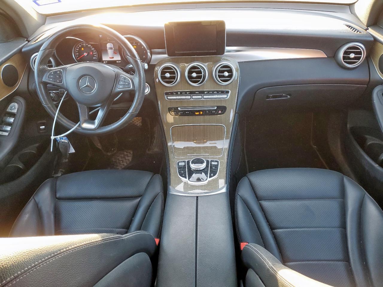 MERCEDES-BENZ GLC-CLASS 300