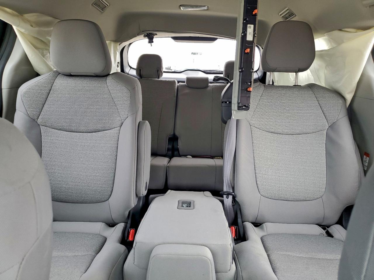 Lot #3306409526 2022 TOYOTA SIENNA LE