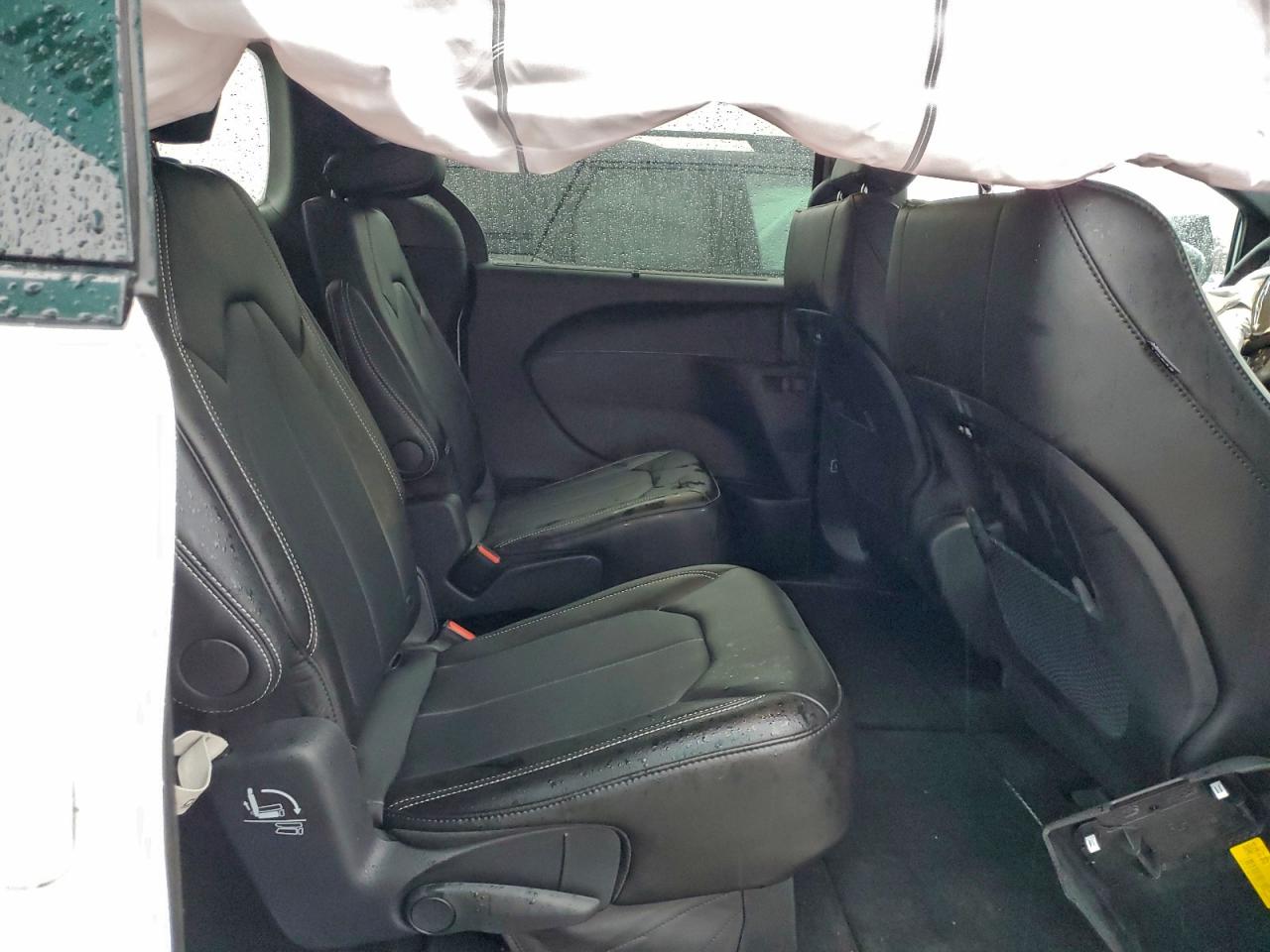 CHRYSLER PACIFICA TOURING L