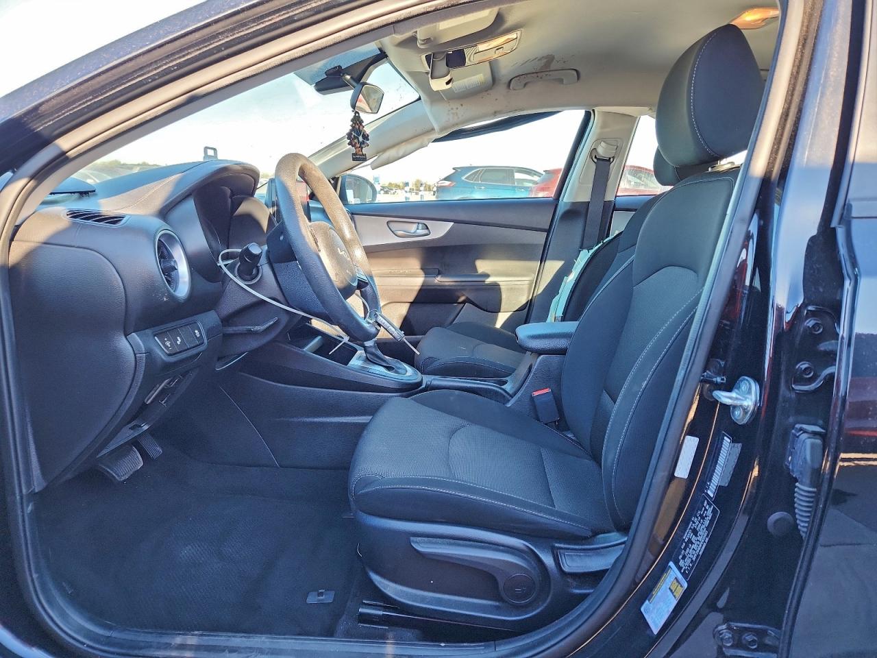 Lot #3309292617 2023 KIA FORTE LX