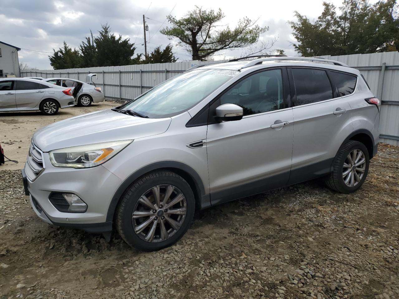 Lot #3296967812 2017 FORD ESCAPE TIT