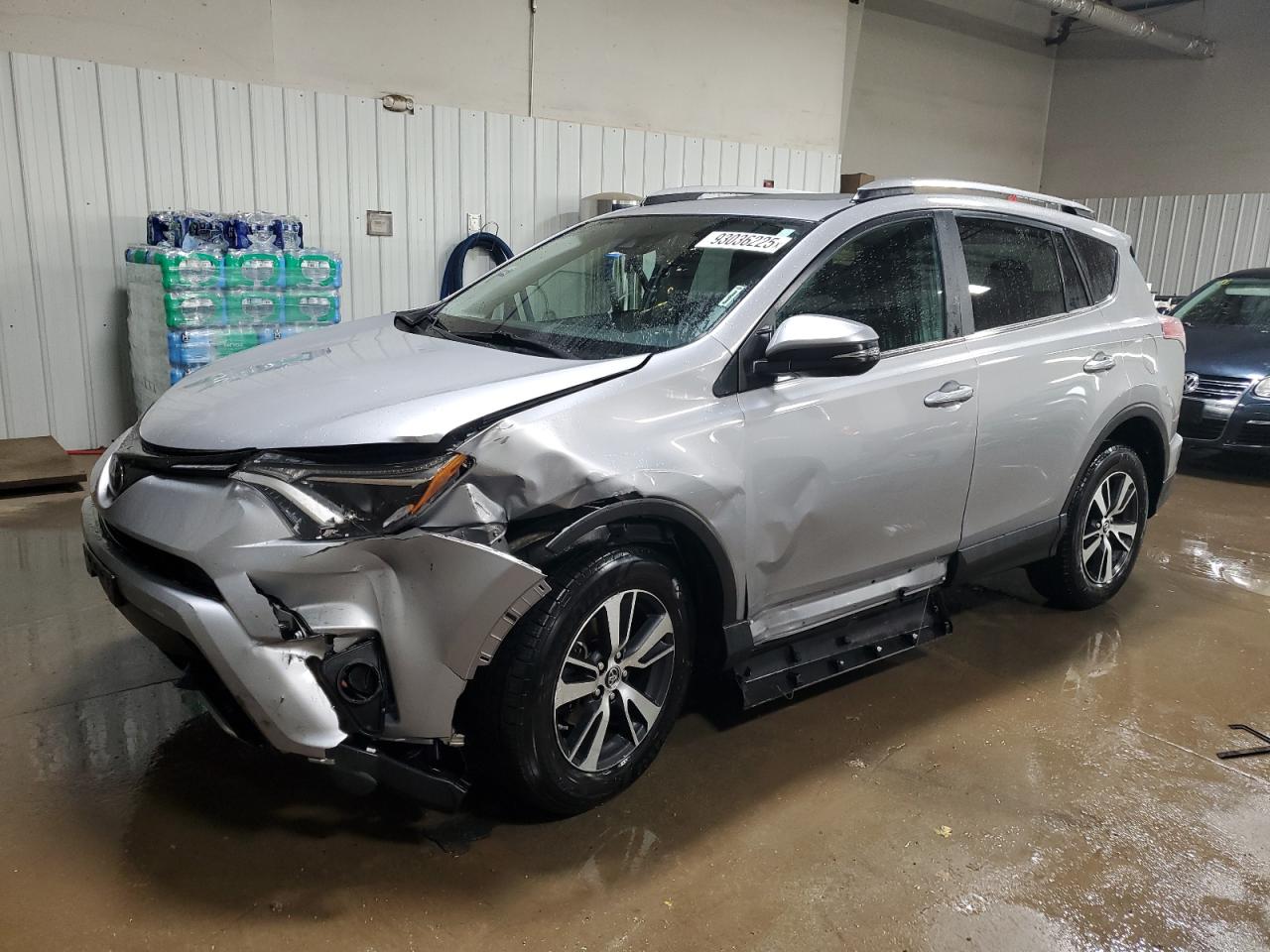 Lot #3298194082 2017 TOYOTA RAV4 XLE
