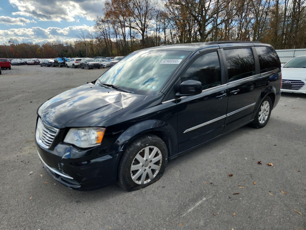 Lot #3287604035 2012 CHRYSLER TOWN & COU