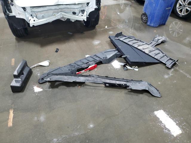 2023 VOLVO XC40 RECHA #3292311279